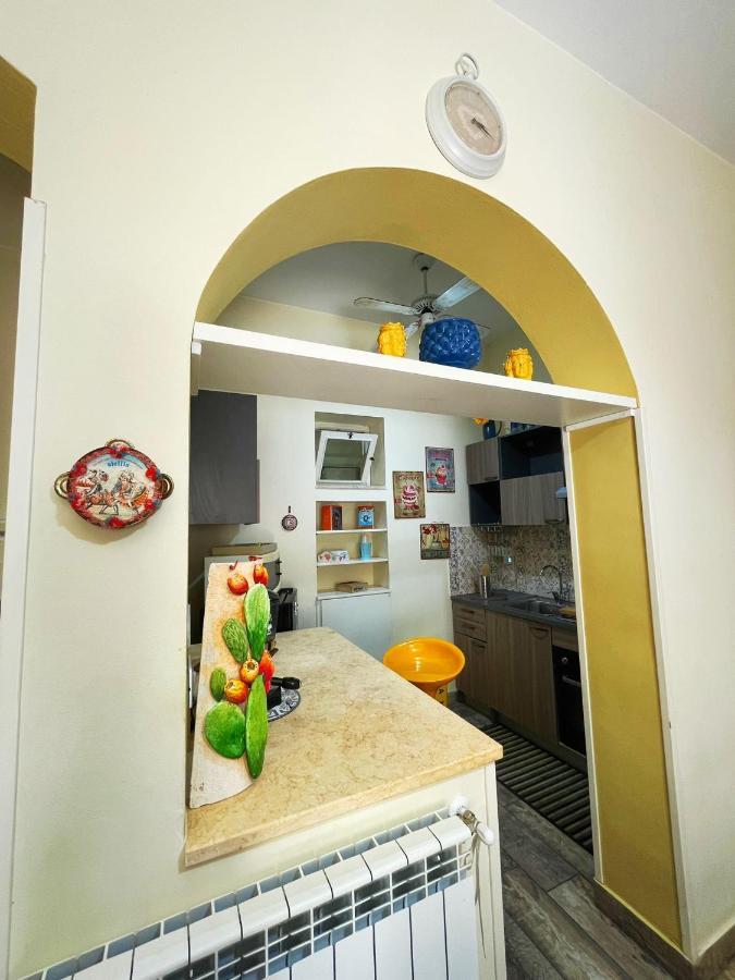 La Trinacria Mare Apartment ปาแลร์โม ภายนอก รูปภาพ