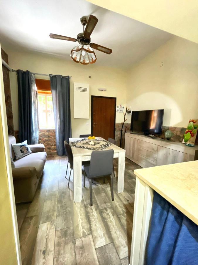 La Trinacria Mare Apartment ปาแลร์โม ภายนอก รูปภาพ